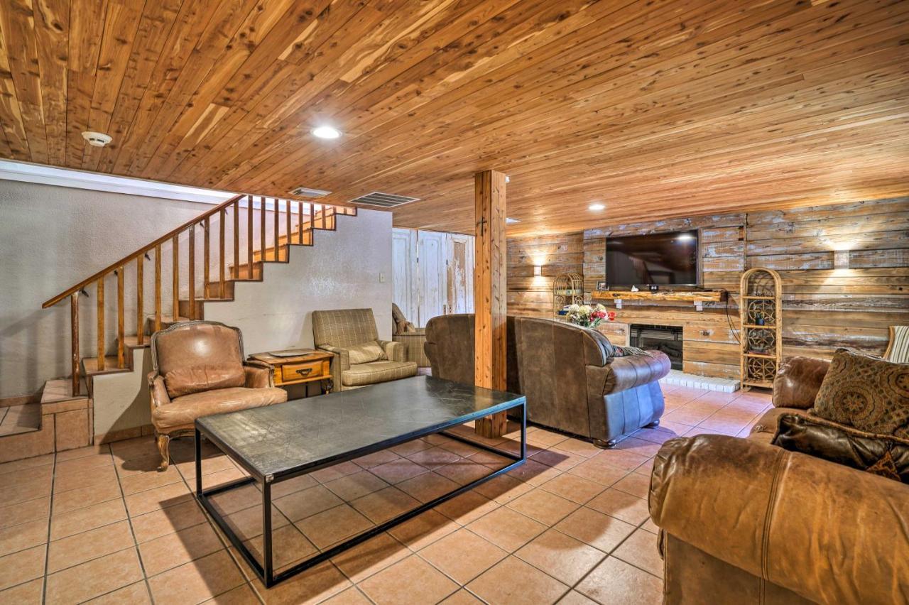 Waterfront Guadalupe River Lodge Home With Dock! Seguin Esterno foto
