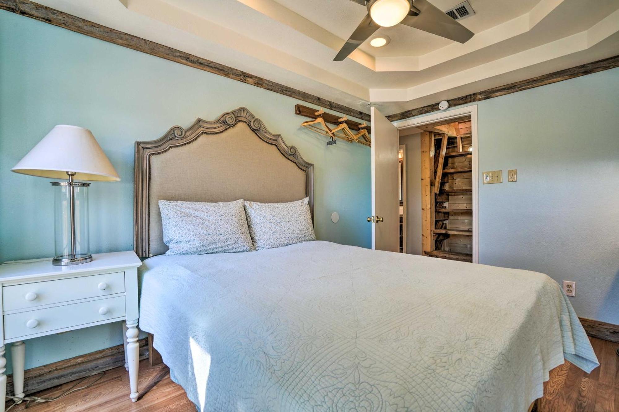 Waterfront Guadalupe River Lodge Home With Dock! Seguin Esterno foto