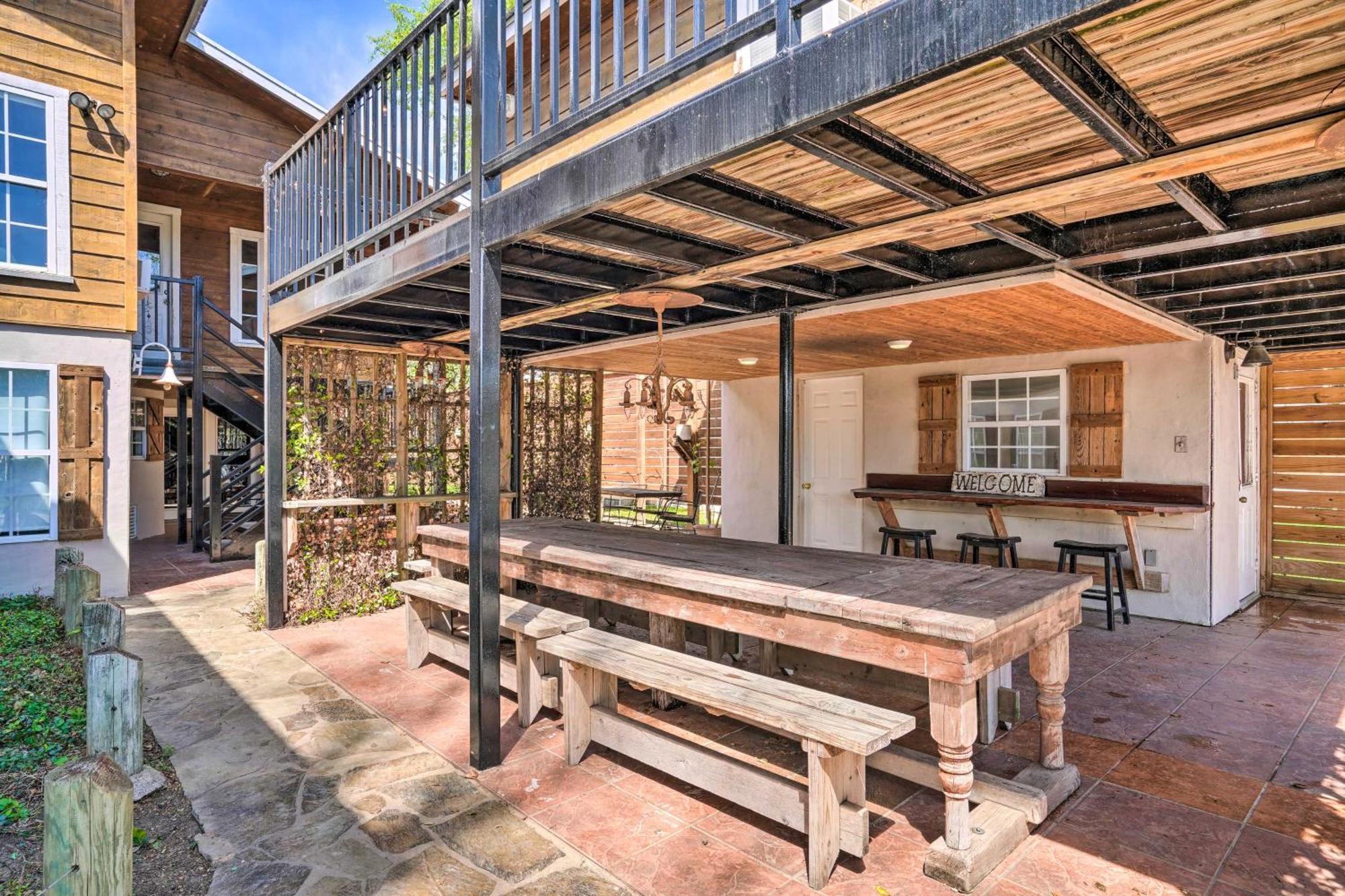 Waterfront Guadalupe River Lodge Home With Dock! Seguin Esterno foto